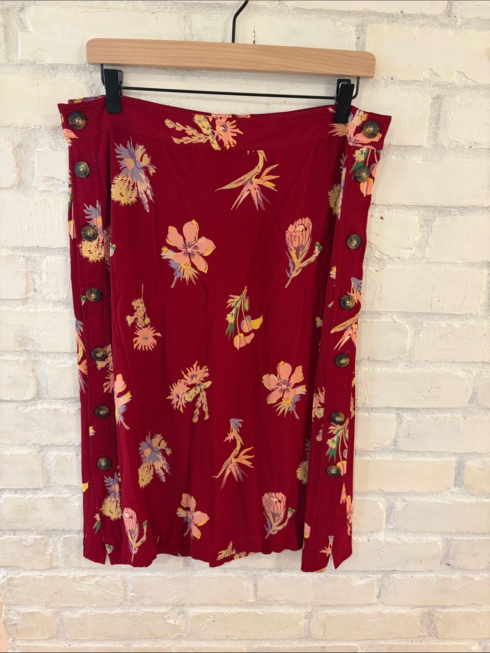 Madewell Crimson Floral Side-Button Midi Skirt